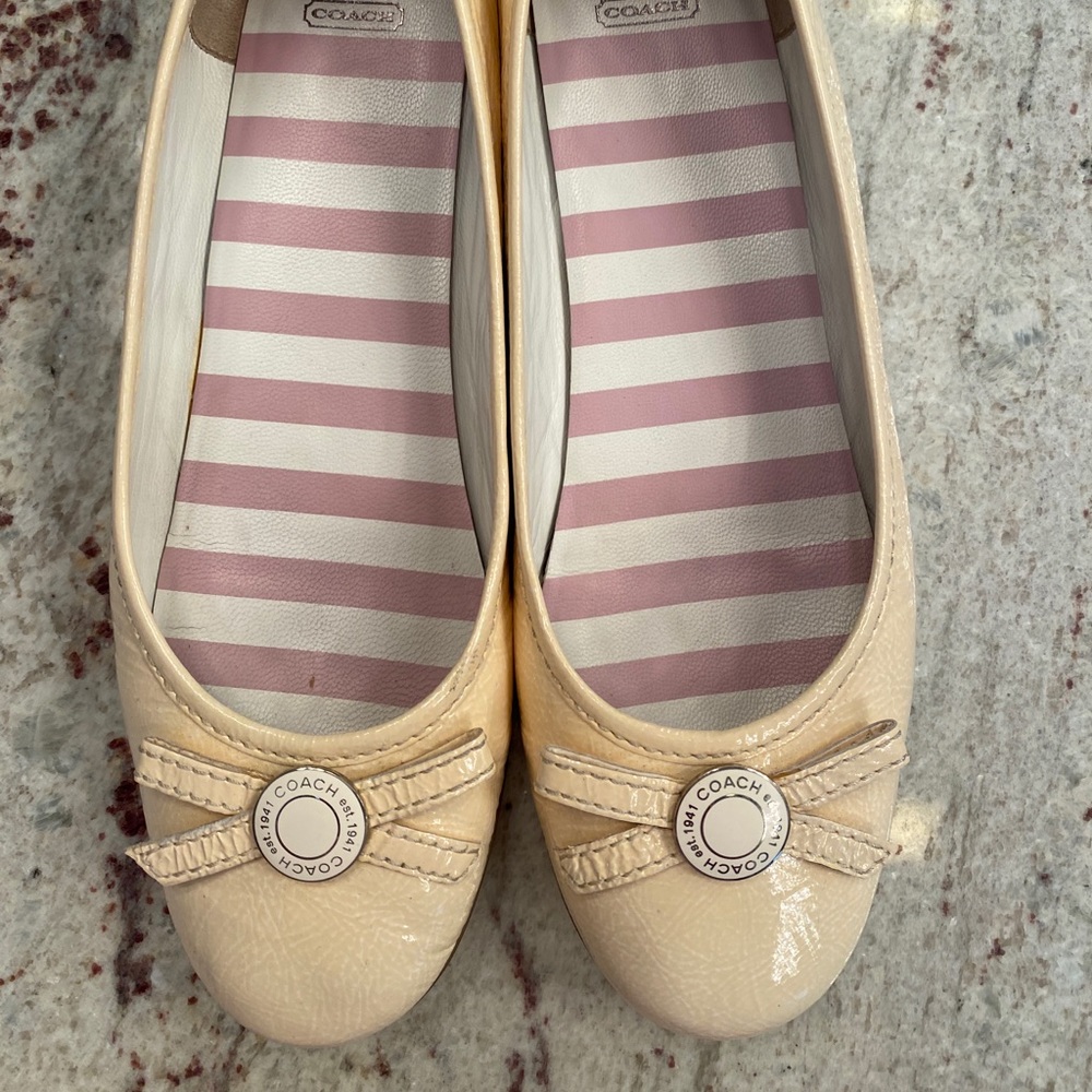 COACH authentic flats!